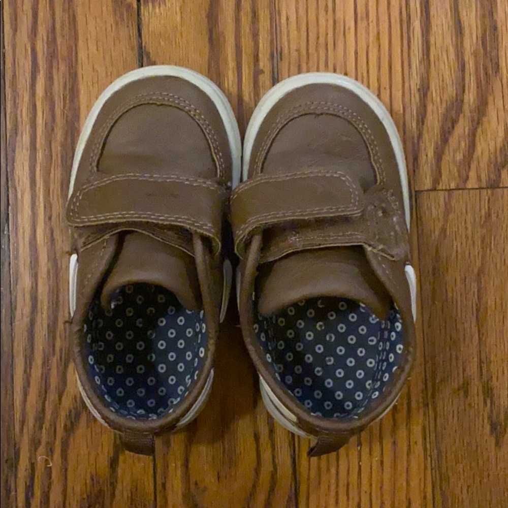 Carters size 5